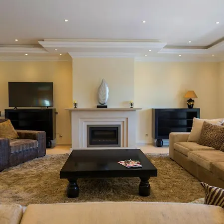 Vale Do Garrao Sleeps 10 With Pool Air Con And Wifi *