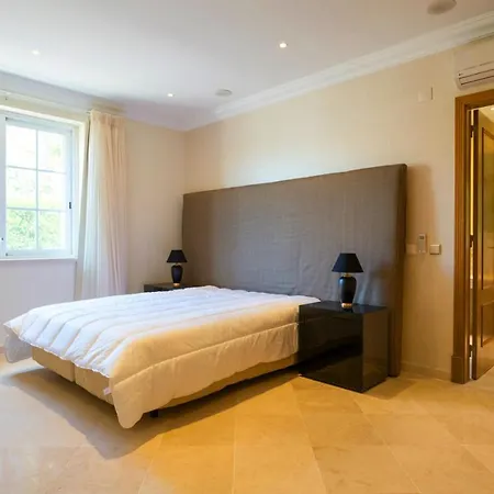 Villa Vale Do Garrao Sleeps 10 With Pool Air Con And Wifi