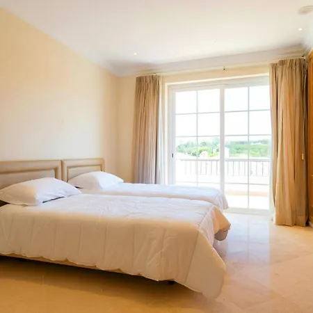 Vale Do Garrao Sleeps 10 With Pool Air Con And Wifi Villa *